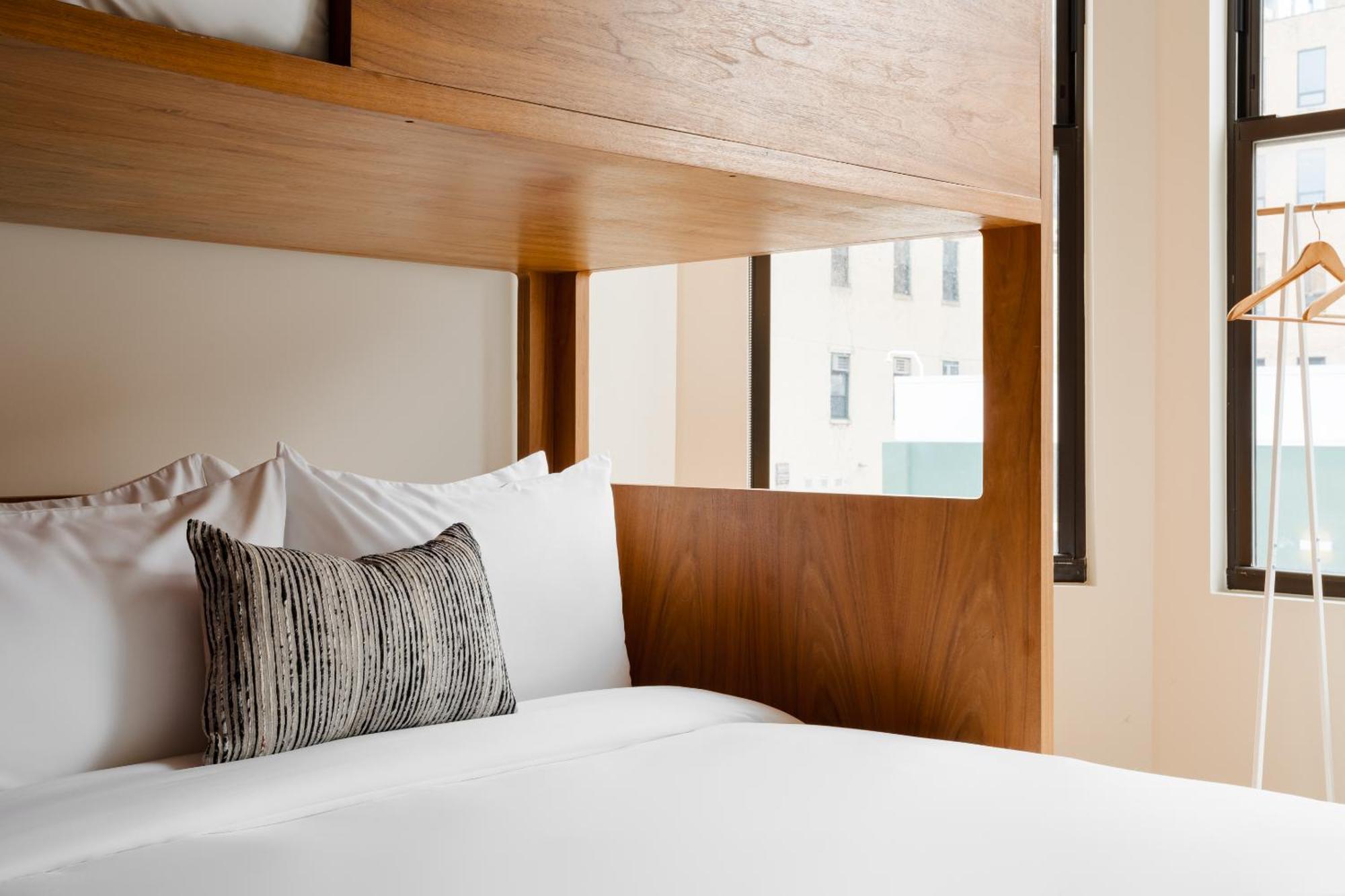 Found Hotel Chicago River North Ngoại thất bức ảnh