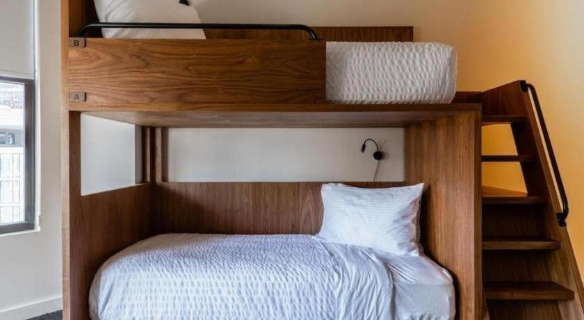 Found Hotel Chicago River North Ngoại thất bức ảnh